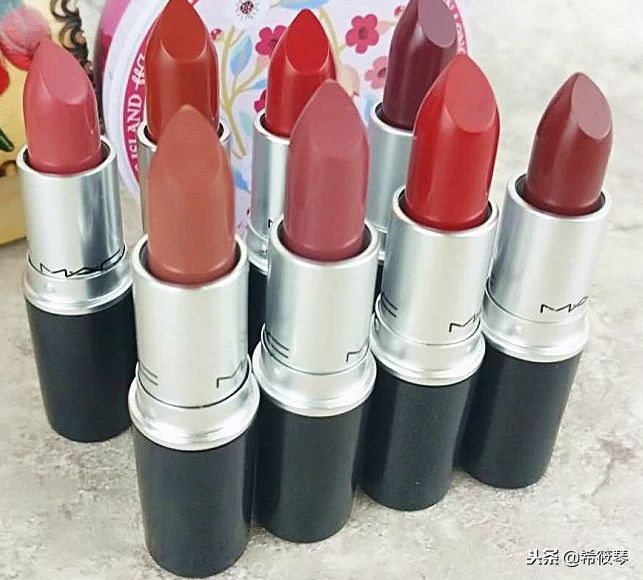 这根口红随便涂都美死了好嘛!我真怕抢不到!