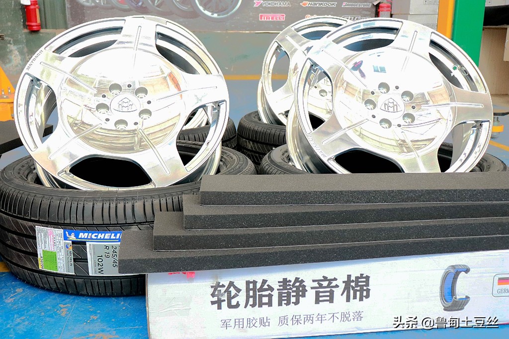 奔驰威霆轮胎升级,威霆升级轮毂案例