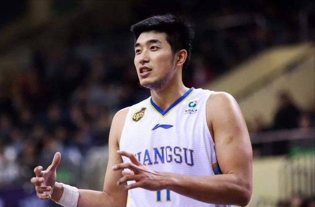 CBA现役十大本土中锋，上海签下MVP，北京双星被低估，谁接班周琦