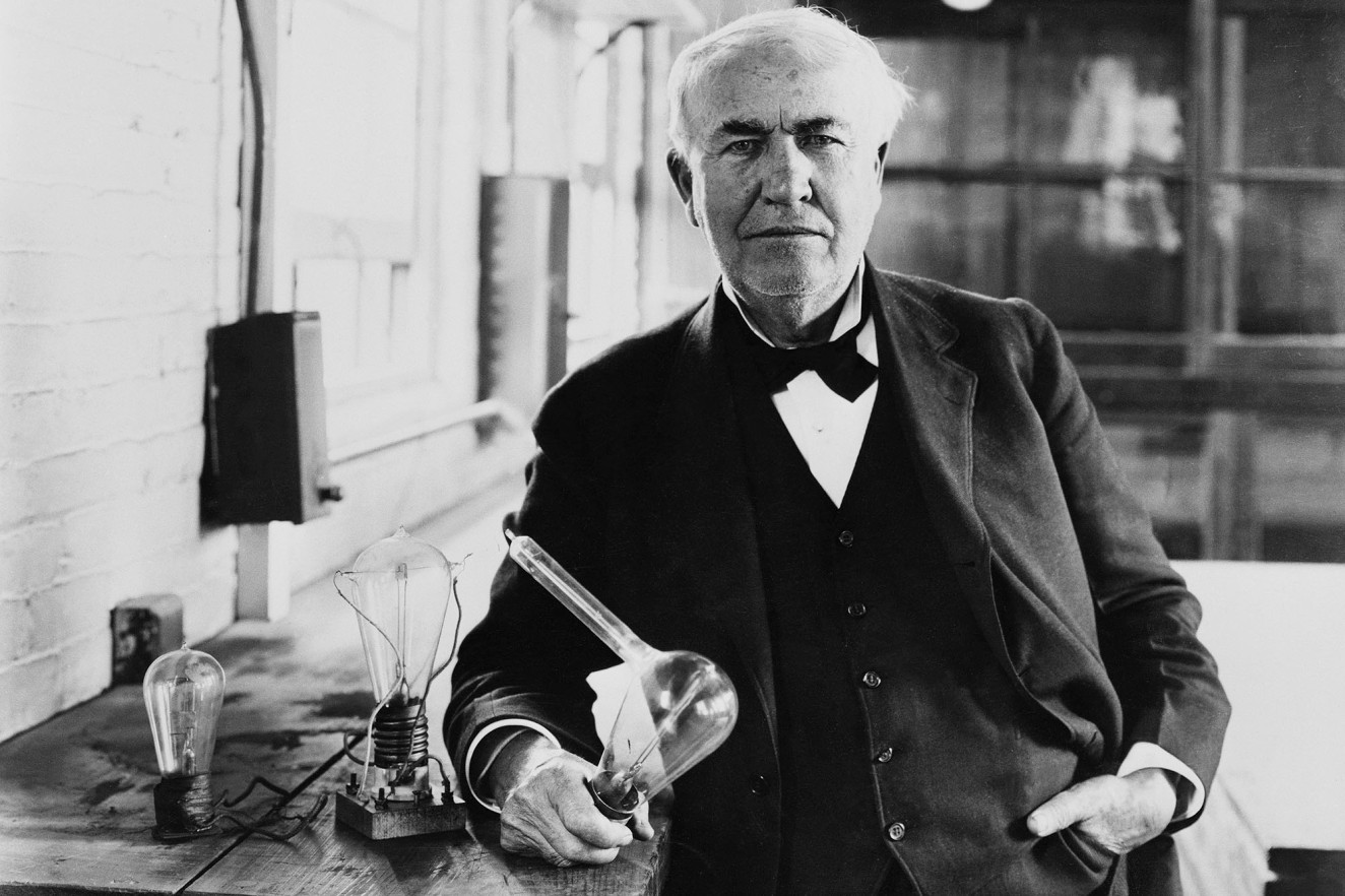 历史性颠覆？拜登称黑人发明了电灯泡，而不是“叫爱迪生的白人”