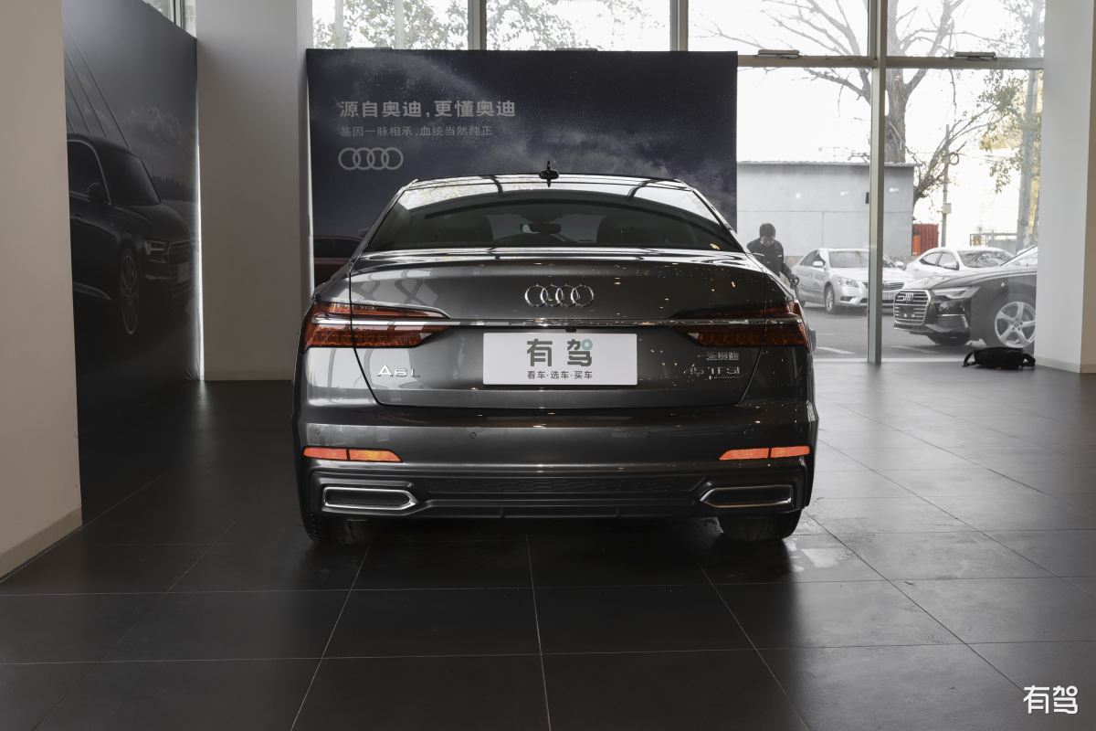 奥迪a6l用车成本一年多少钱,奥迪a6l用车小技巧
