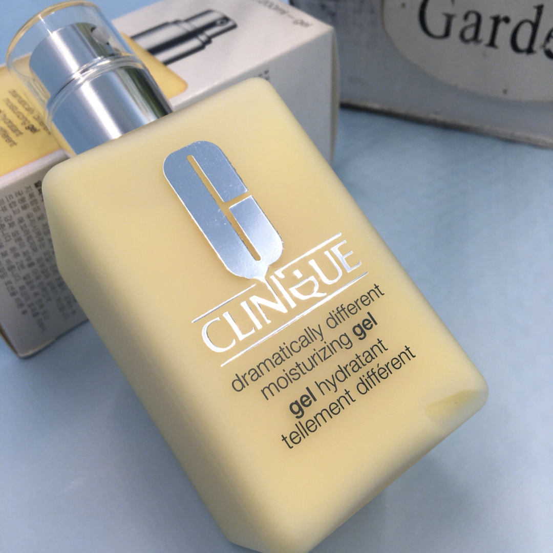 倩碧黄油用着有刺痛感,倩碧黄油有油和无油区别吗