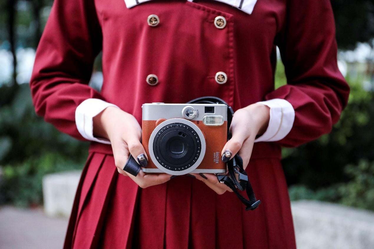 拍立得怎么拍才不会黑,新手应该怎么挑拍立得