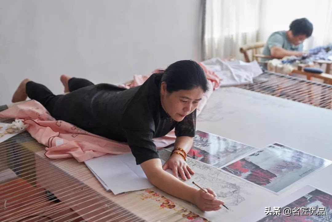 名匠优品之刺绣：闺房里的造物之道，木兰当户织，传承的女性之美