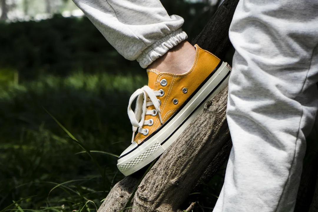 传统绣花鞋垫100%纯棉,经久耐穿的鞋垫