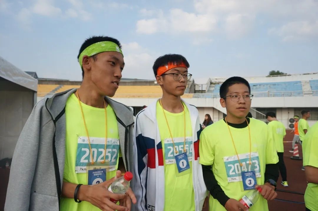 马拉松江南跑道,江南大学地铁站马拉松