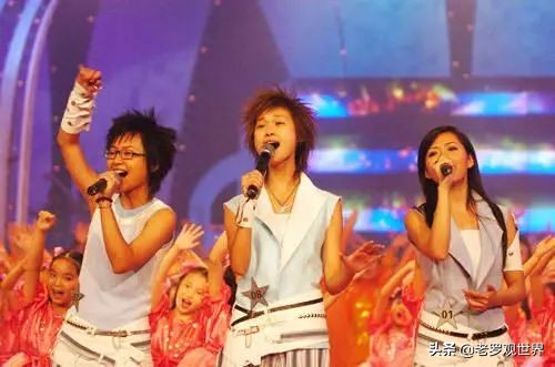 请回答，自贡90后！