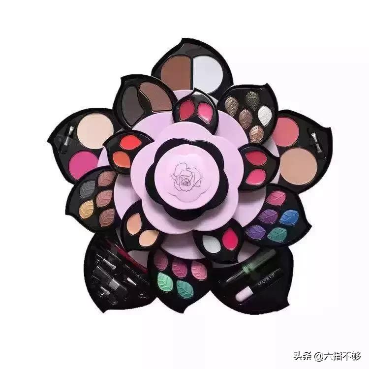 送女朋友的十件实用礼物,送女朋友礼物的一些小技巧