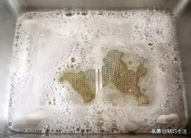 家用油烟机重油污清理小妙招,油烟机重油污清理家用小妙招