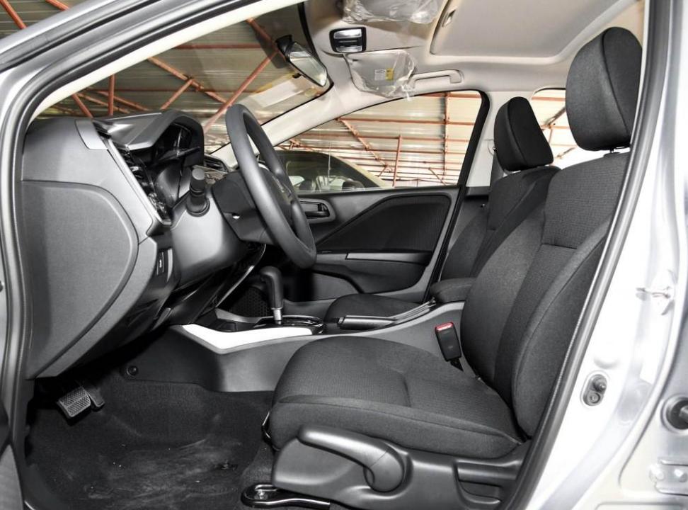 本田锋范绝对的性价比之王,2015款本田锋范底盘结构