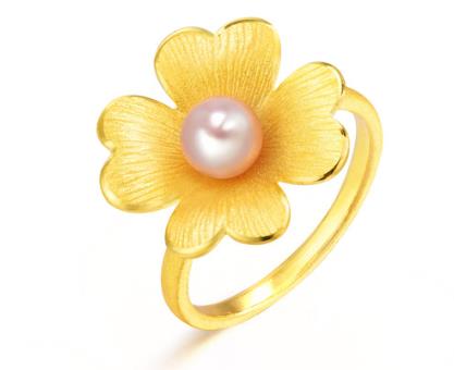 这些比黄金还诱人的国货首饰,经过乘风破浪的姐姐们演绎更加夺目