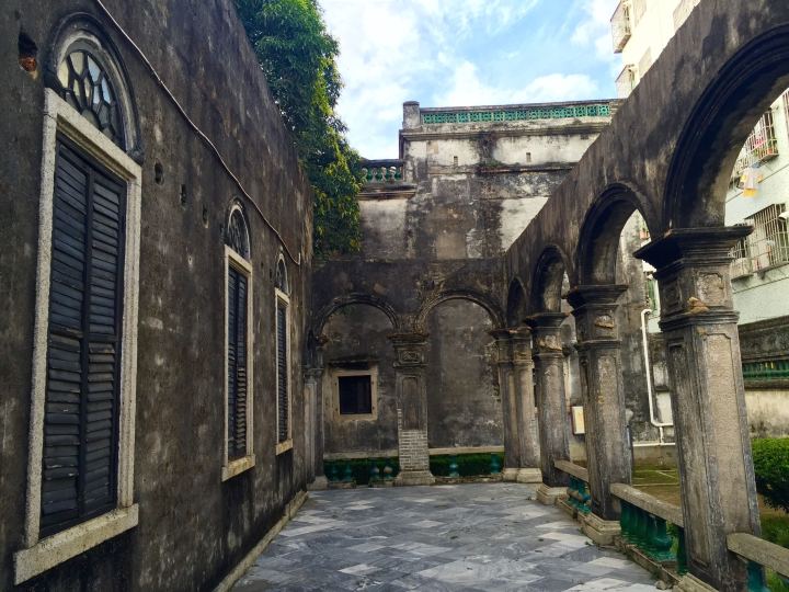 梅溪牌坊是谁的,梅溪牌坊