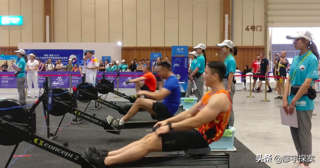 成都世警会各国代表队入场,成都世警会开幕式港警