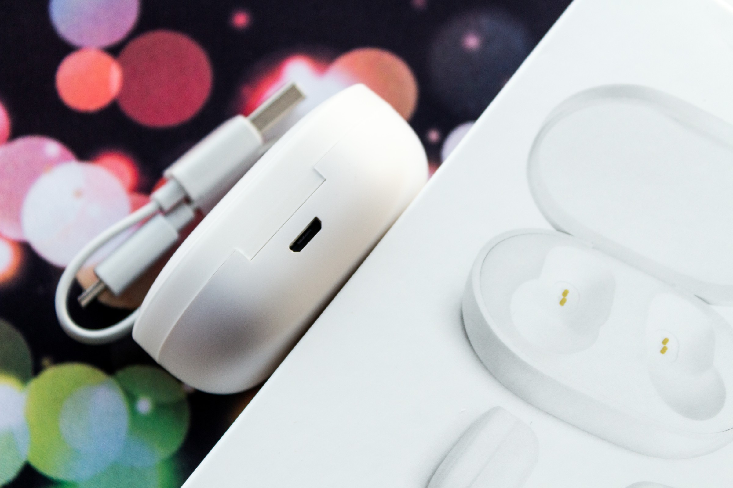 小米蓝牙耳机airdots青春版技巧,小米蓝牙耳机airdots青春版佩戴