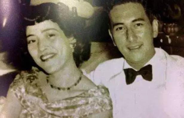 何猷君奚梦瑶回忆求婚全过程,何猷君求婚婚礼现场