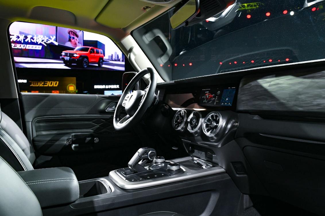 坦克300购车指南：推荐越野版2.0T挑战者