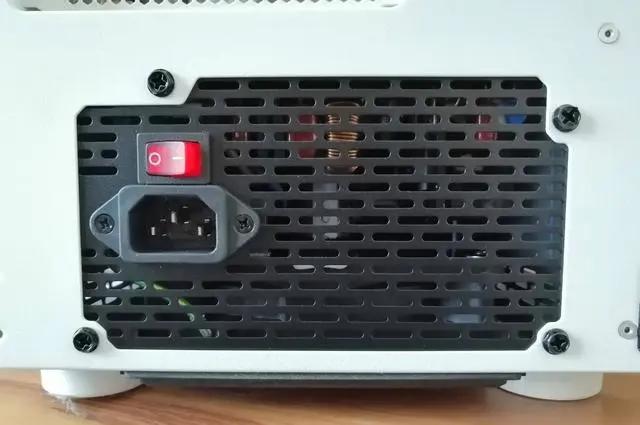 什么品牌的电源是好电源,标准电源有哪些品牌好一点