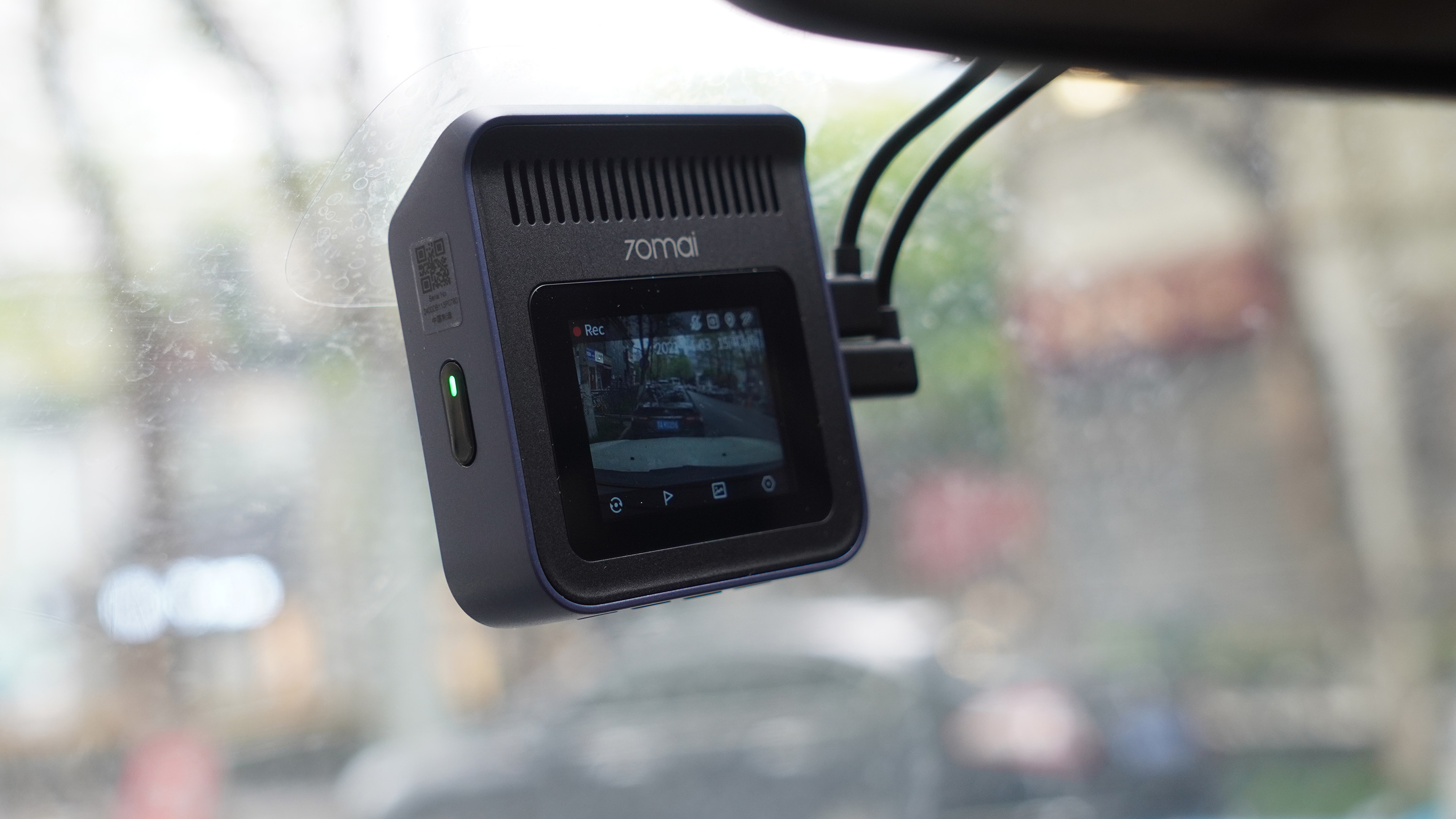 行车记录仪70迈魔方a400优缺点,70迈a400行车记录仪adas效果