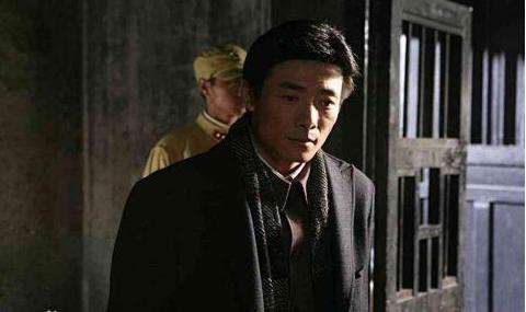 《深渊》9:方城计诈厉文封,童白松蒙圈,他到底是谁?