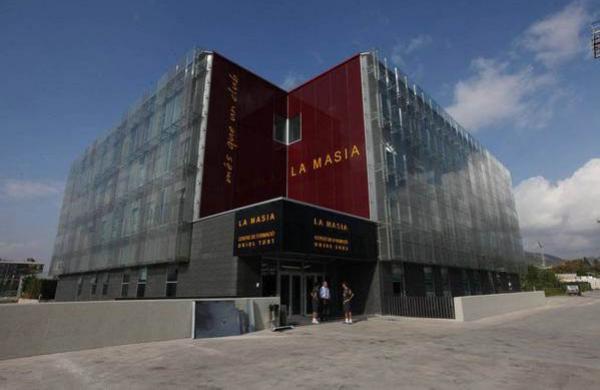 卡佩罗评价18岁的梅西,18岁的梅西巴萨首秀