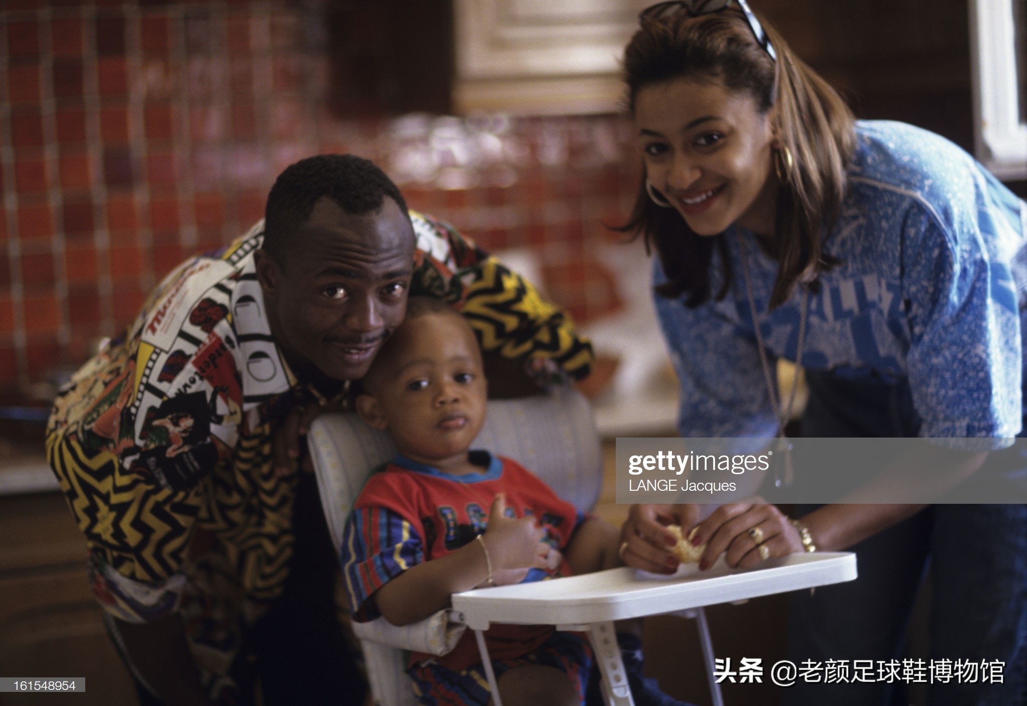 非洲最强10号球员，斯托伊科维奇是他替补，弟弟三个儿子都是国脚