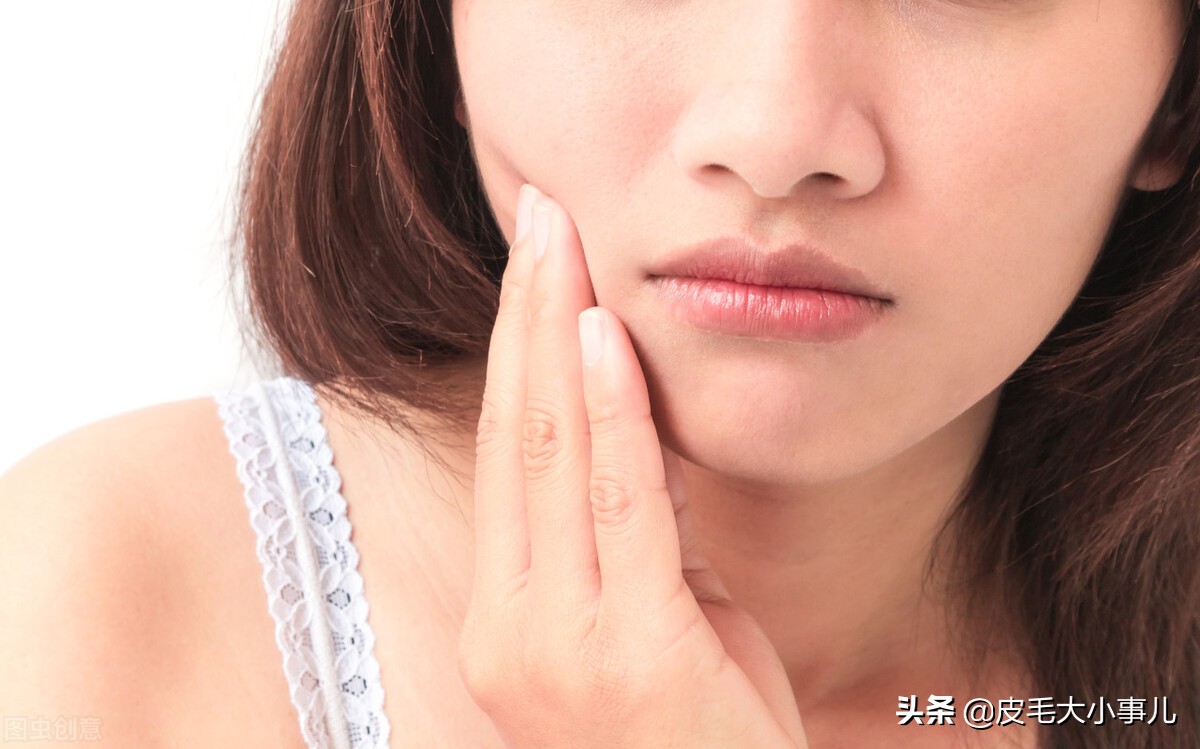 油痘肌是用vc还是a醇,油痘肌可以用视黄醇吗