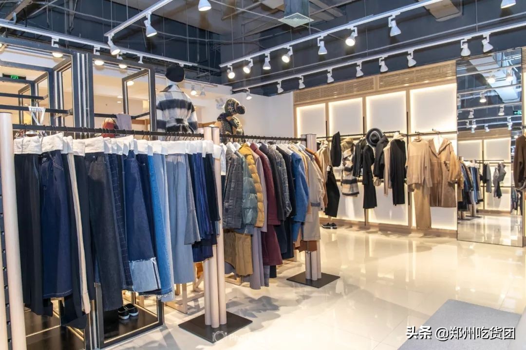 丹尼斯爆火视频,丹尼斯春节促销