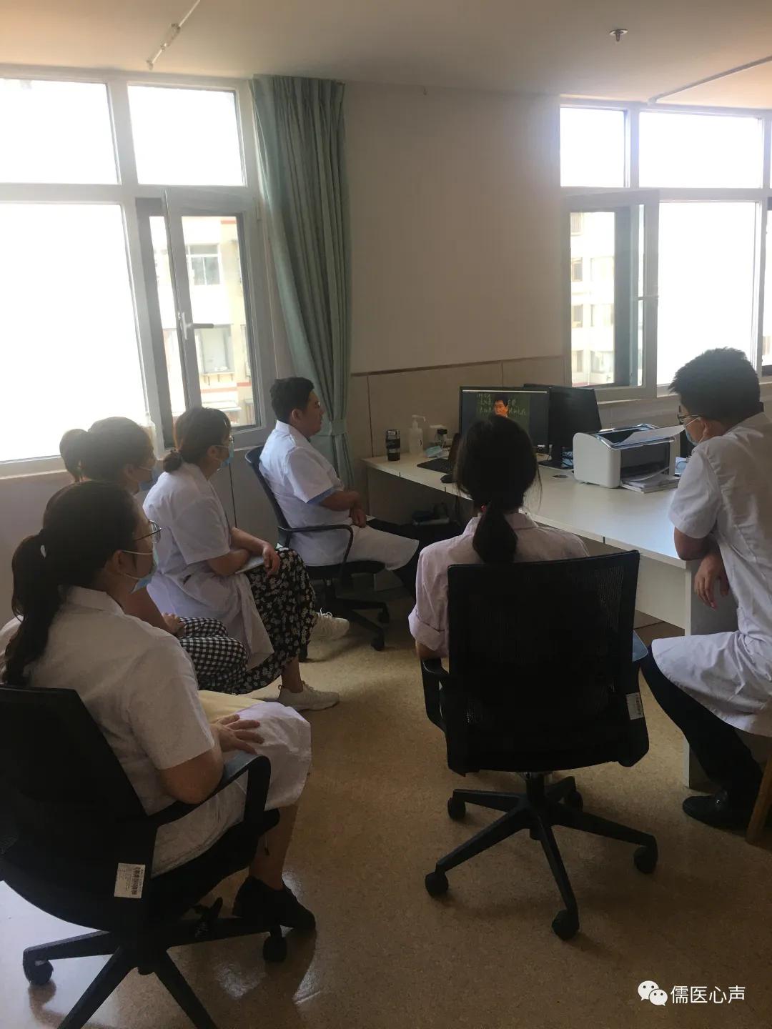 工作一如既往生活还得继续,工作继续生活继续明天会更好