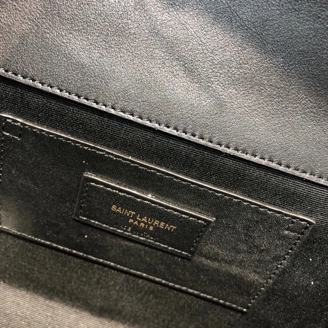 ysl流苏包容量,ysl鳄鱼压纹流苏包