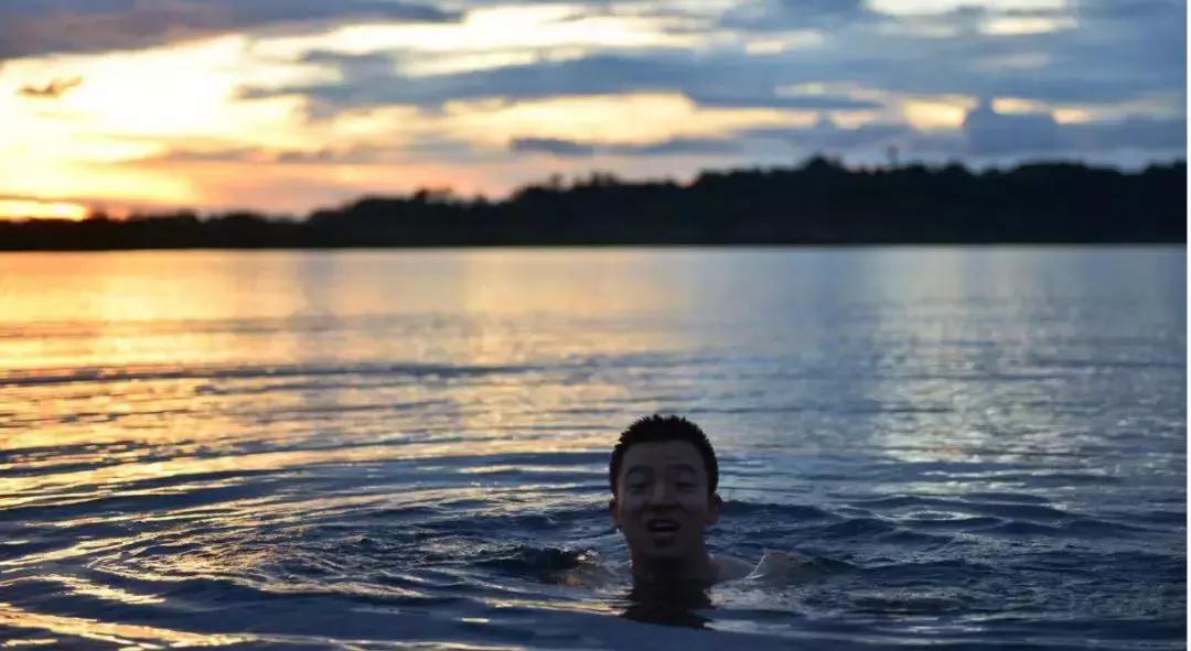 令人动容的师生恋,现实中真实的师生恋