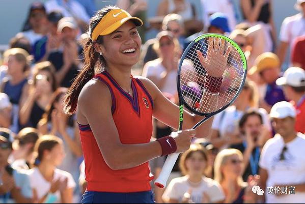 18岁华裔夺美网冠军向中国问好,华裔女孩勇夺美网公开赛冠军
