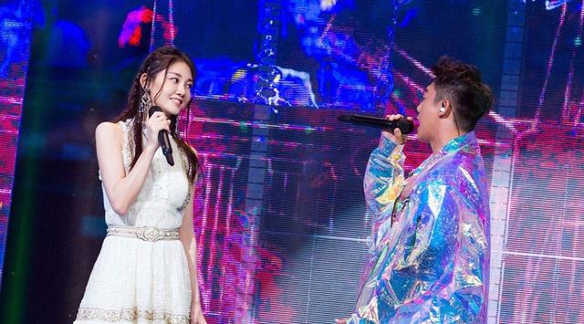 郑凯携苗苗赴医院做妇检,让人有些猜疑,尤其是女方的肚子