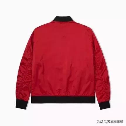 东楼4F｜耐克、阿迪持续输出ing，最高直减400!超赞新款狠货出血