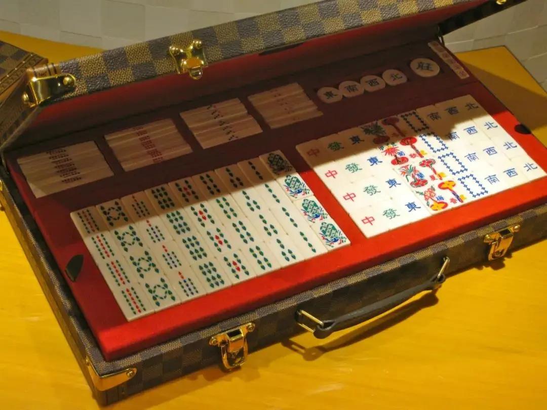 人生就像一桌麻将牌,人生像一桌麻将