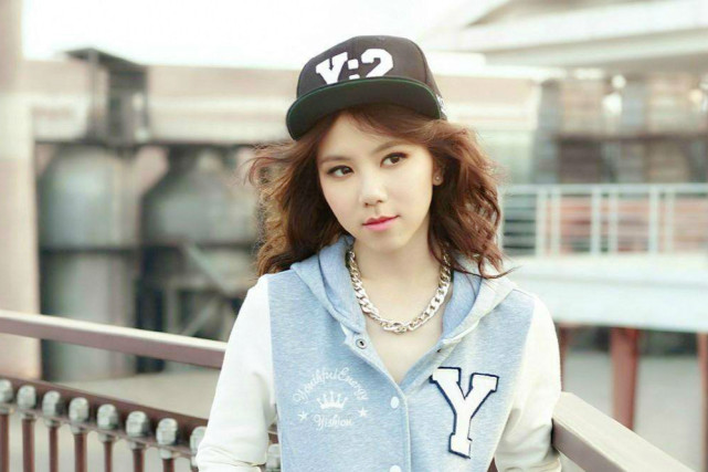 外国人听邓紫棋唱光年之外英语版,外国人听邓紫棋唱光年之外完整版