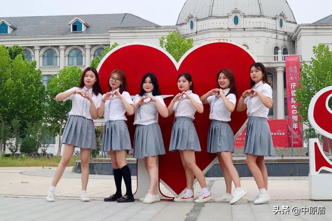 大片来袭！河南各高校凹造型毕业照绝对惊艳到你