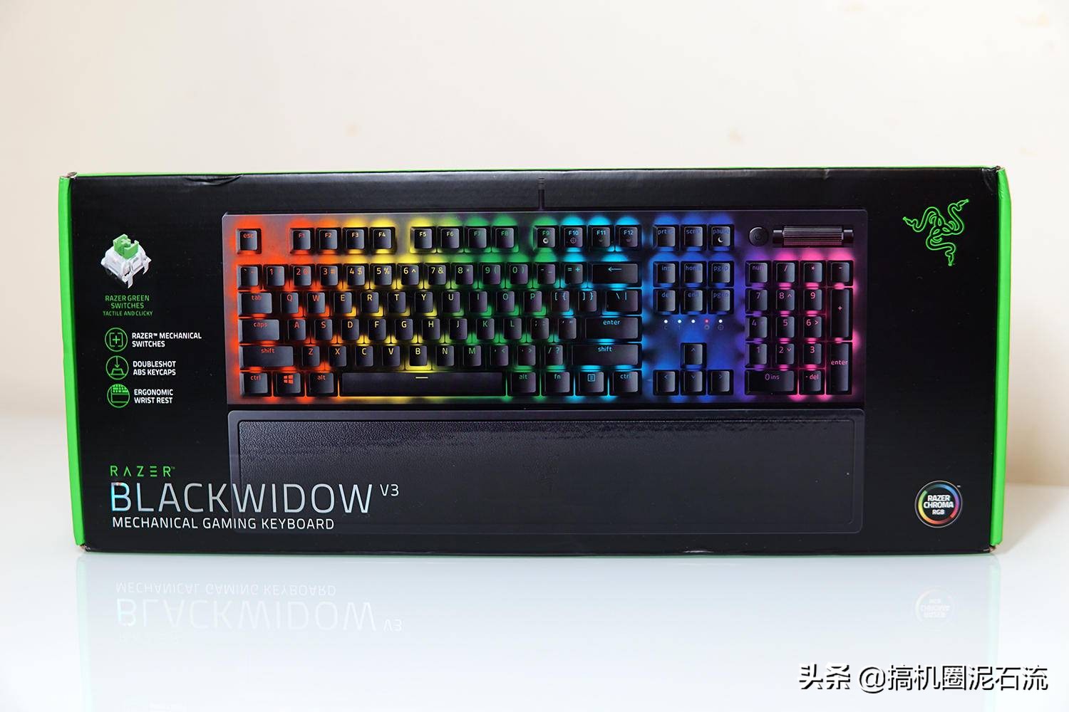 雷蛇黑寡妇蜘蛛v3绿轴rgb机械键盘,雷蛇黑寡妇蜘蛛v3粉晶绿轴键盘