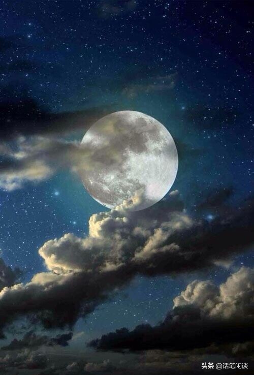 王建中秋明月的诗句,王建描写中秋望月的诗句是