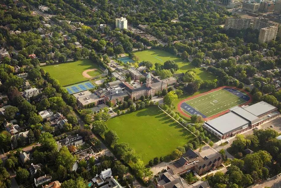 鍔犳嬁澶ч《绾х鏍cc,鍔犳嬁澶ч《绾х鏍′笌绮捐嫳绉佹牎