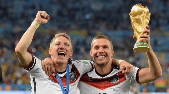 足坛近十年最佳球队巴萨,近十年来足坛最佳阵容包括内马尔