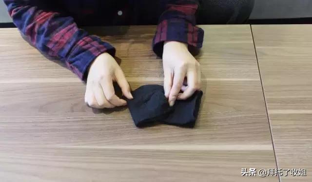 袜子折叠法简单,袜子简单折叠法