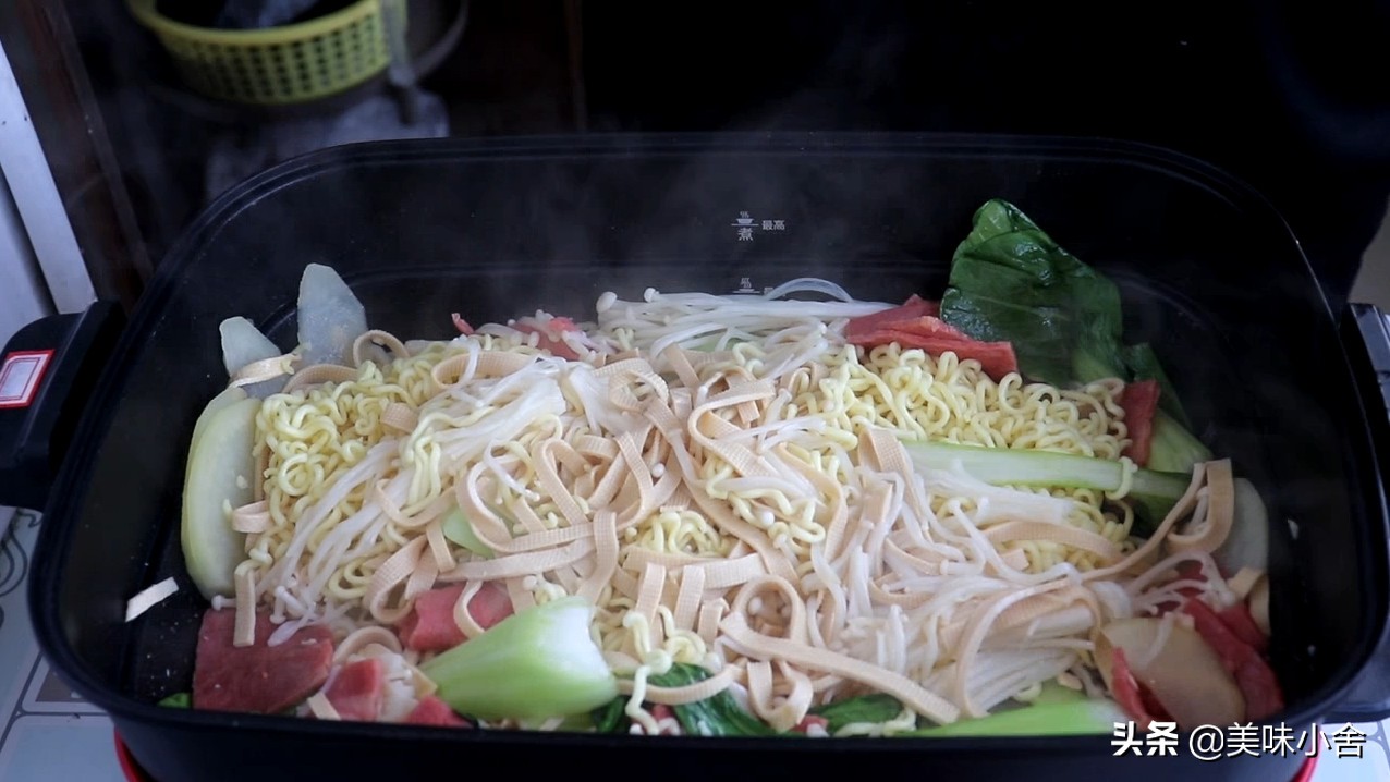 方便面又简单又好吃的做法,方便面很简单做法