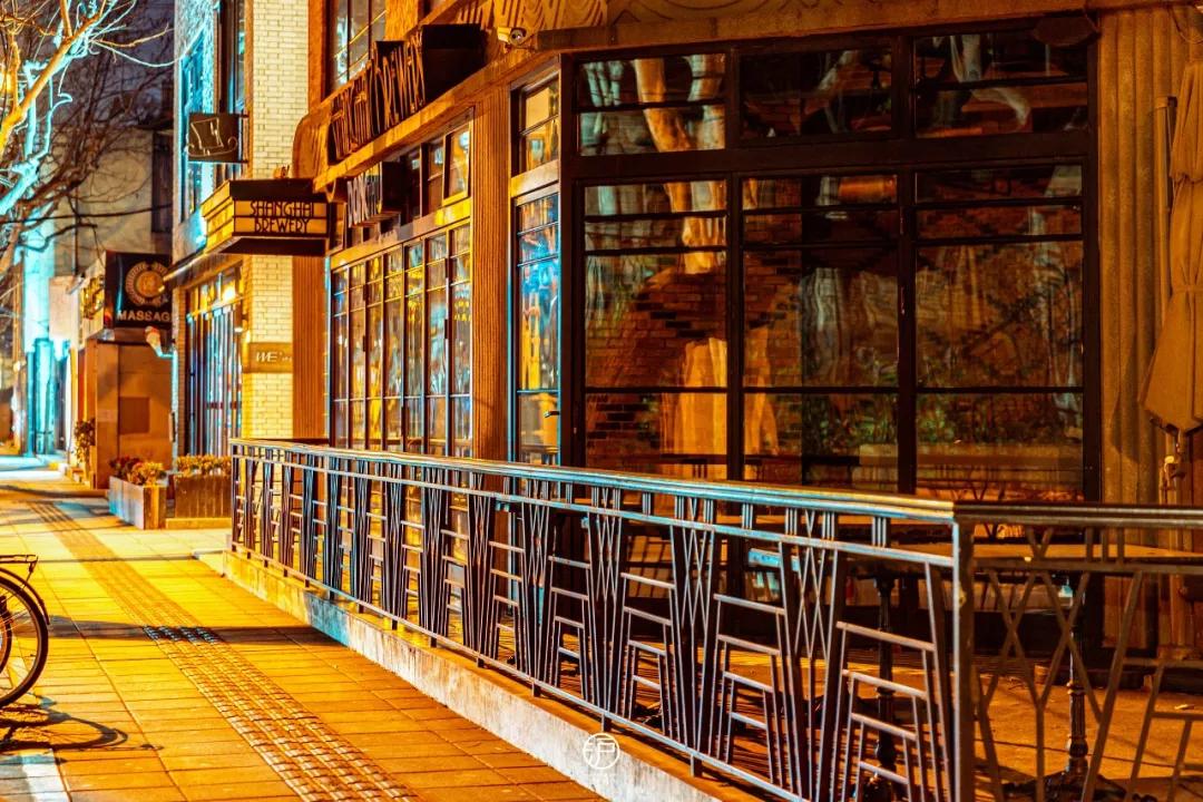 快把那个“魔都”给我叫回来