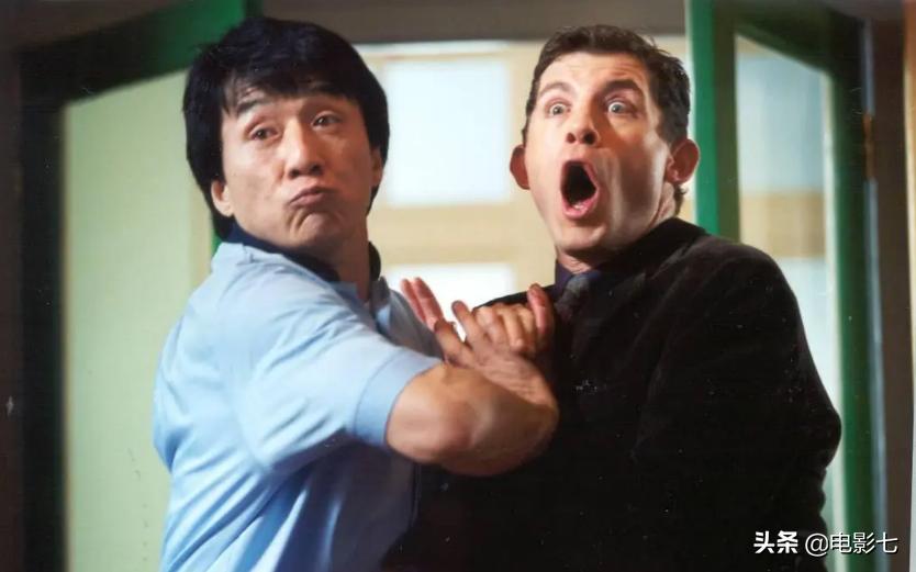 成龙第一部千万票房电影,投资9600万票房大破5亿