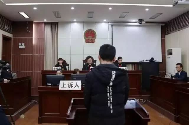代购火车票被判,加价买火车票被判刑