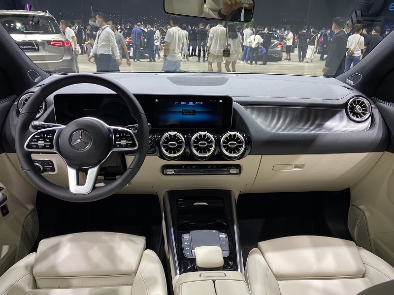 北京奔驰gla200多少钱,奔驰gla2002022款落地价