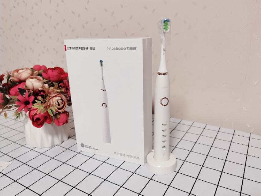 华为智选力博得星钻电动牙刷拆解,华为智选力博得声波电动牙刷星钻