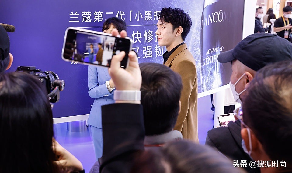 现实版“画皮”、定制护肤…2020进博会简直就是大型种草现场