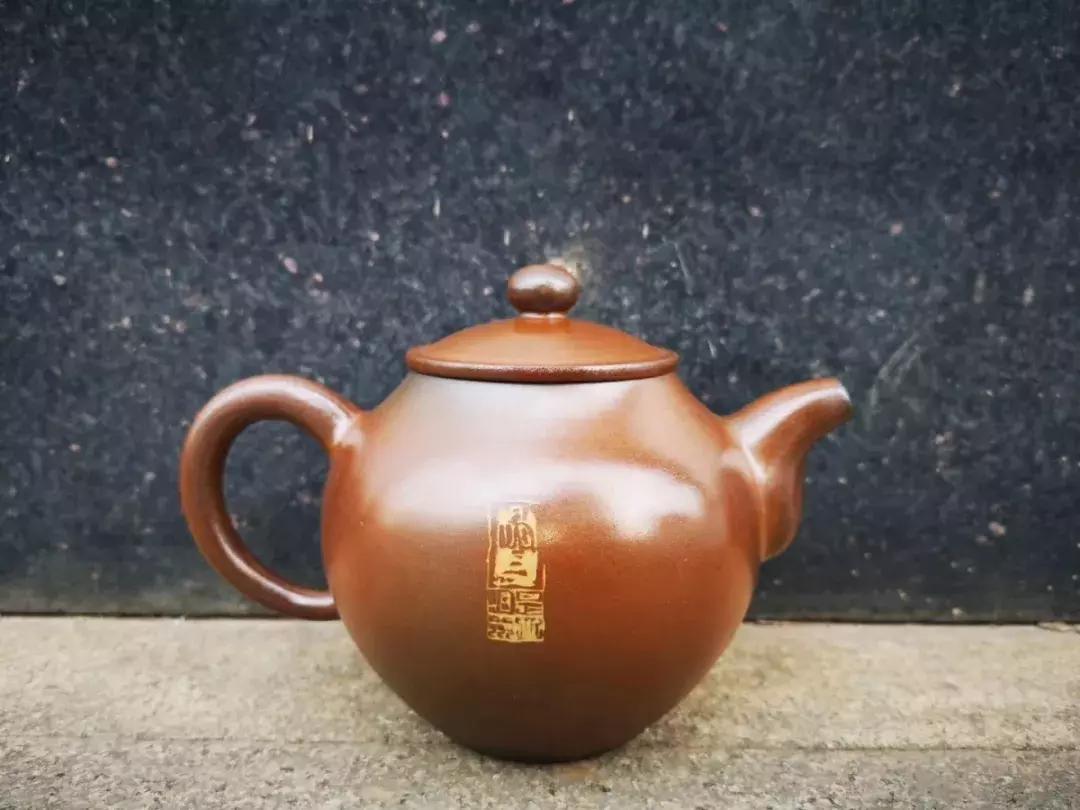 怎样挑选一把好的紫陶壶,怎样选购建水紫陶