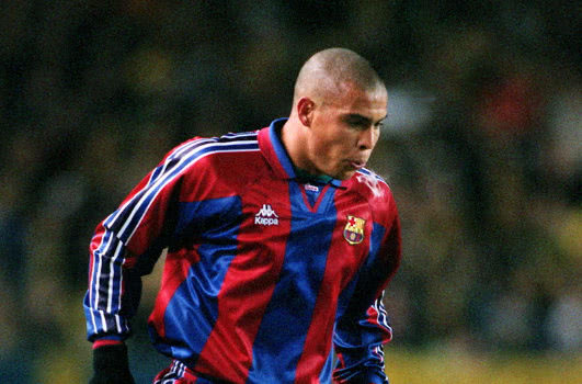 二十岁的世界足球先生的记录,世界足球先生罗纳尔多20岁